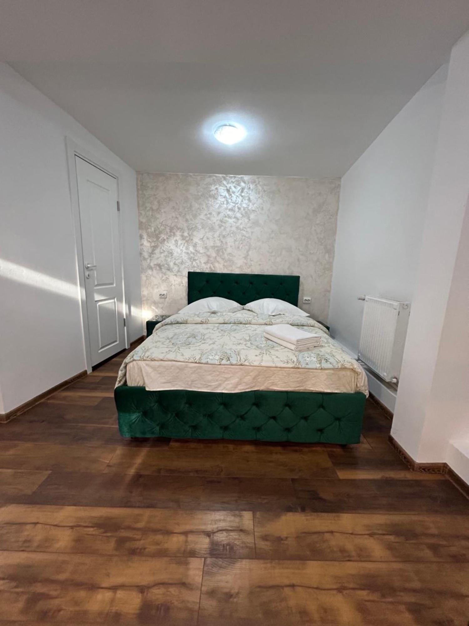 Romana Boutique Bucharest Luaran gambar