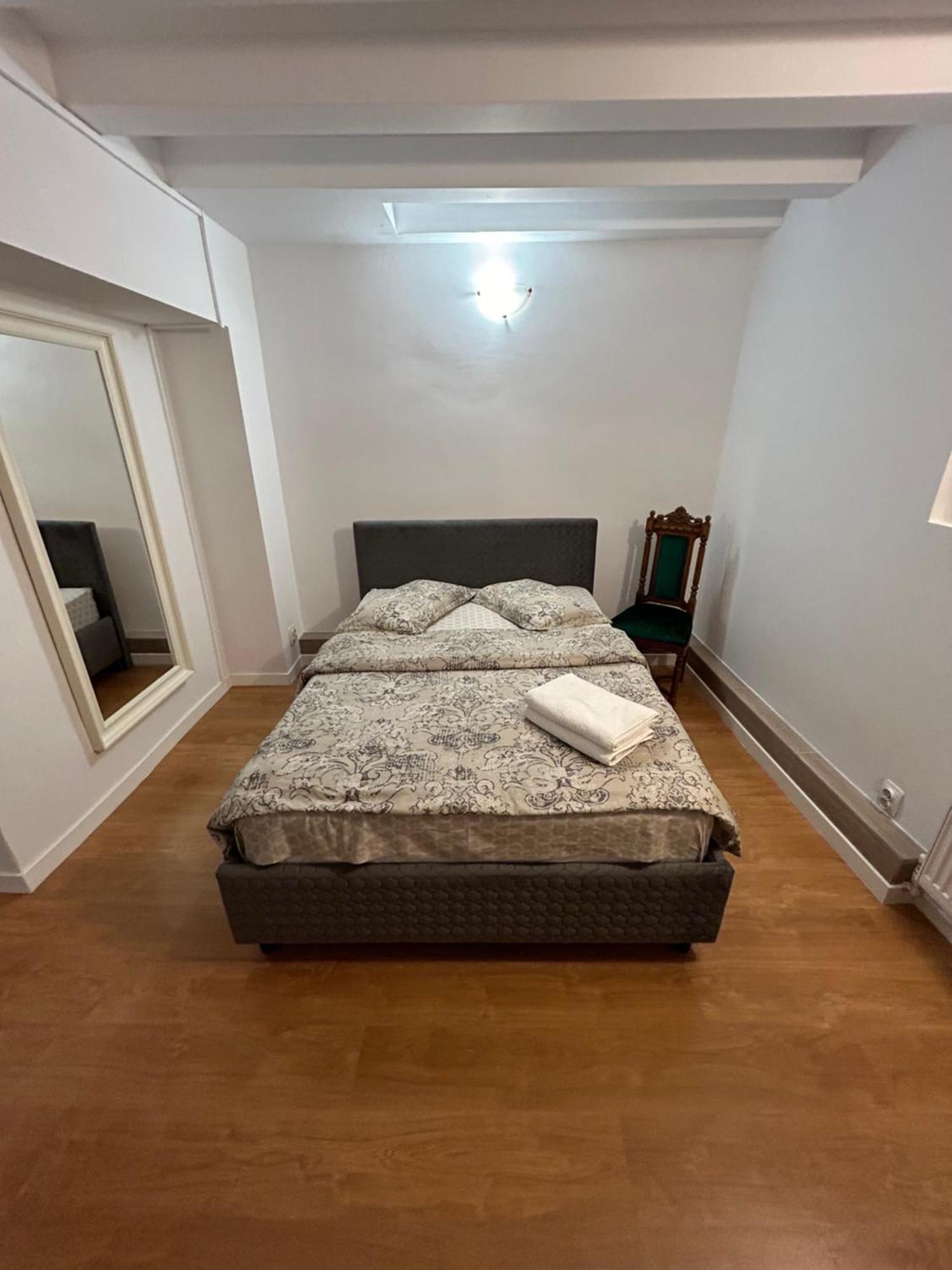 Romana Boutique Bucharest Luaran gambar