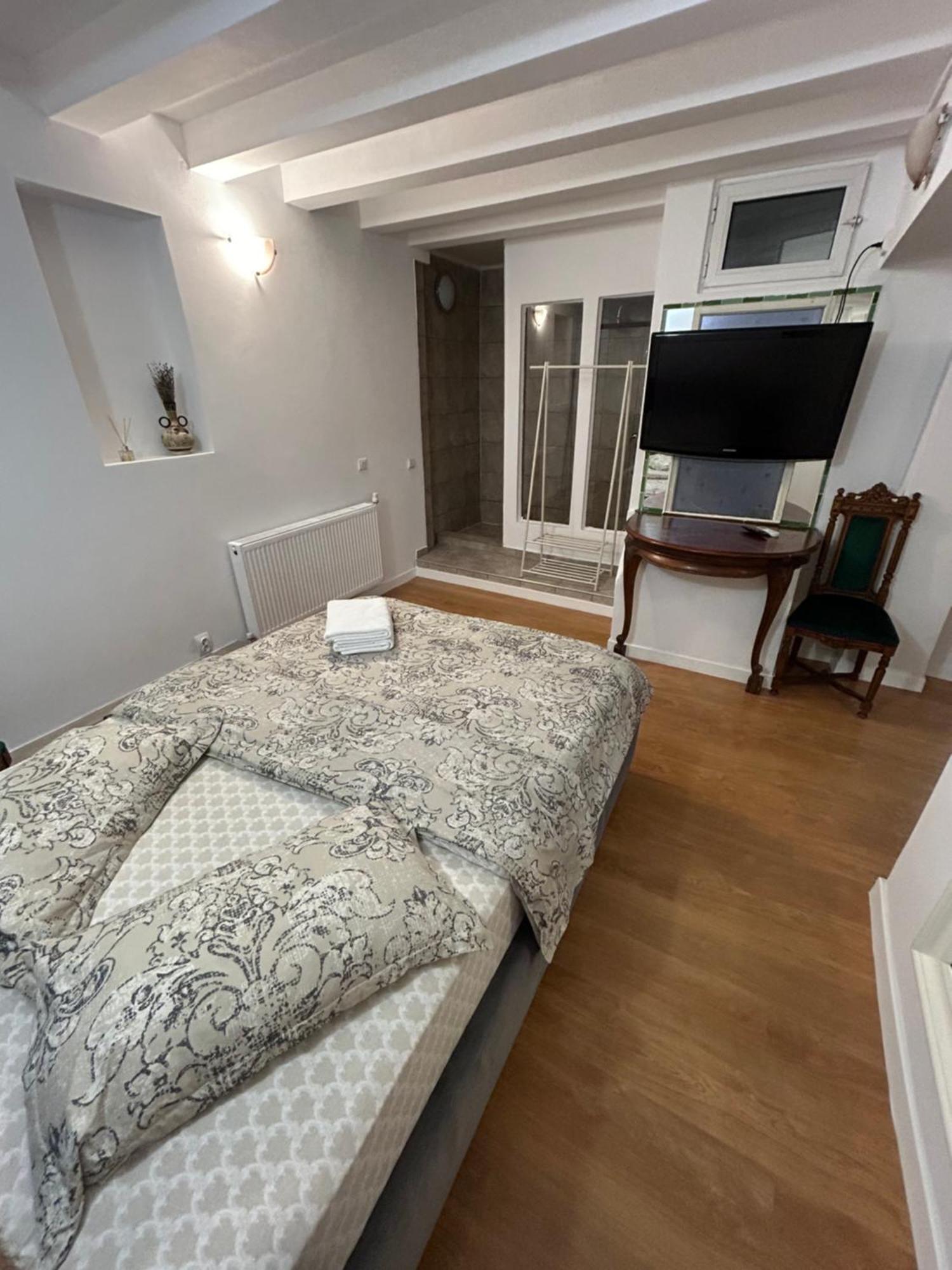 Romana Boutique Bucharest Luaran gambar