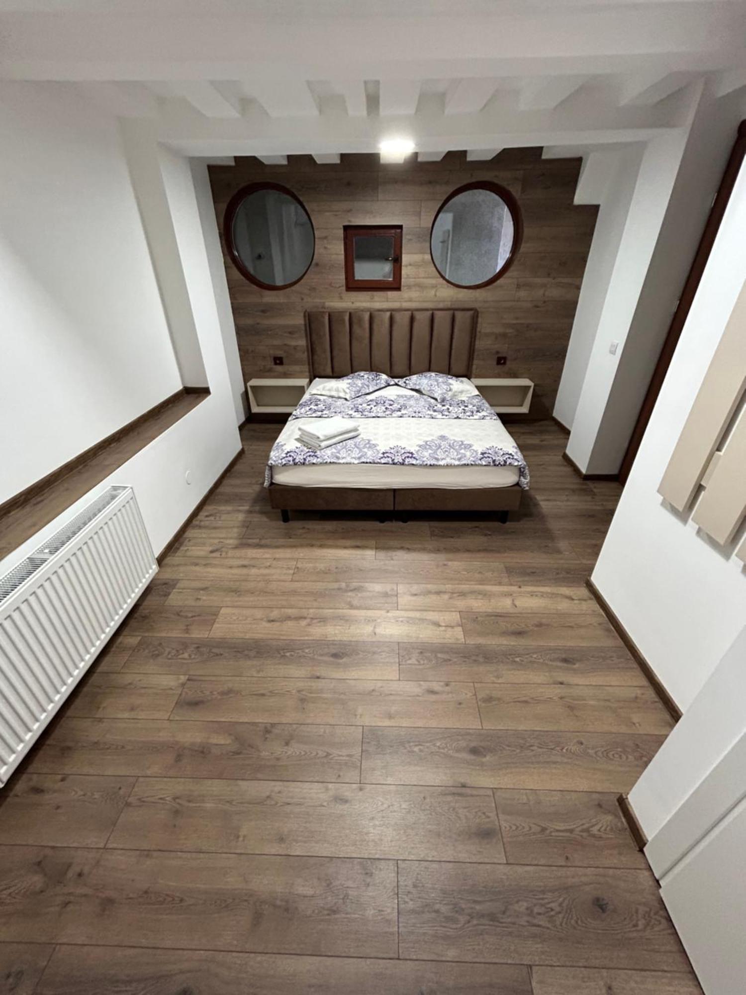 Romana Boutique Bucharest Luaran gambar